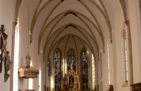 Mariengarden-Kirche-Quadrat.jpg